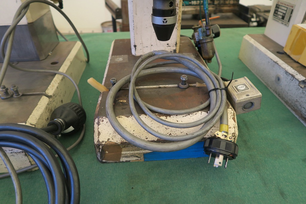 吉川 リベッティングマシン(カシメ機) US-66