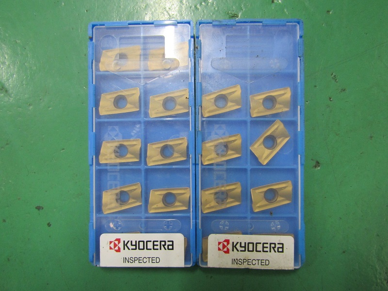 京セラ ミーリングチップ BDMT170408ER-JT