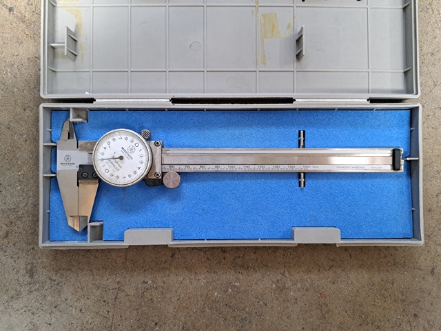 ミツトヨ ダイヤルノギス D15T