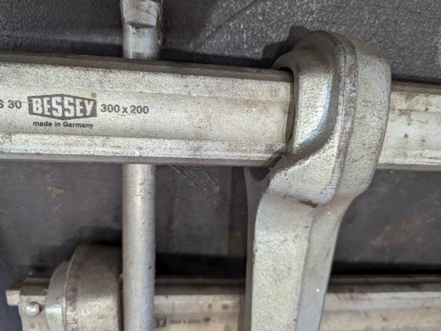 BESSEY クランプ