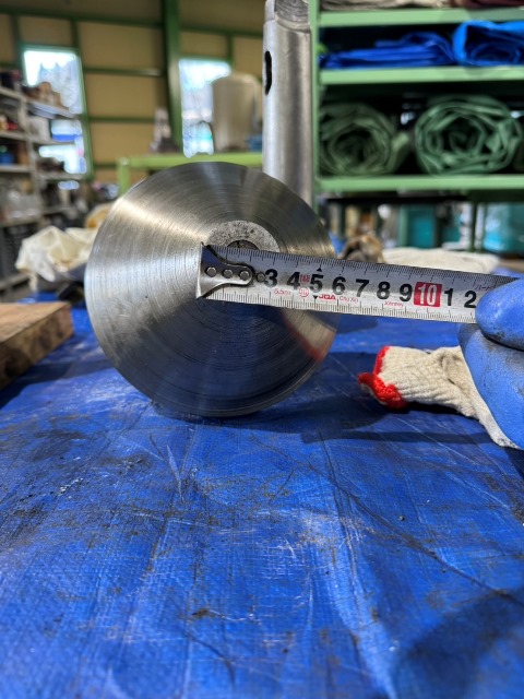 - 傘型回転センター -