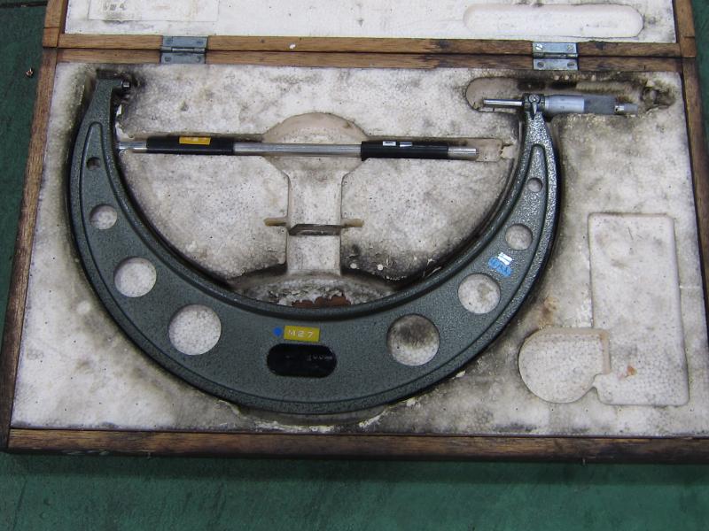 ミツトヨ 外側マイクロメーター OM-275(103-147)