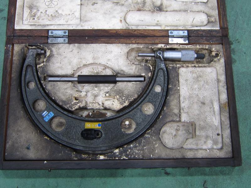 ミツトヨ 外側マイクロメーター OM-175(103-143)