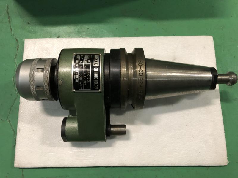 日研工作所 オイルホールホルダー BT50-CO32-185S P-85