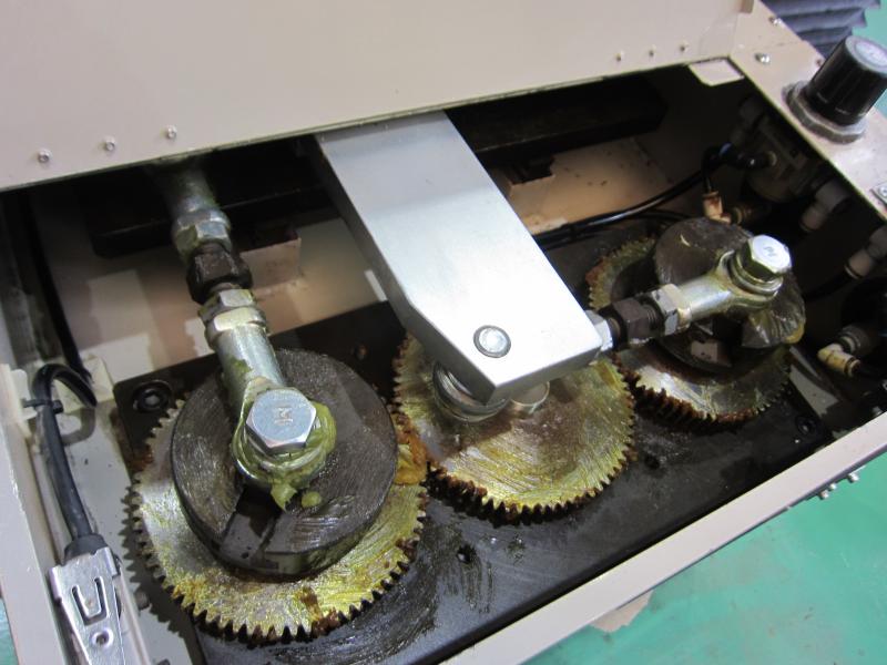 アルプスエンジニアリング 円筒ラップ盤