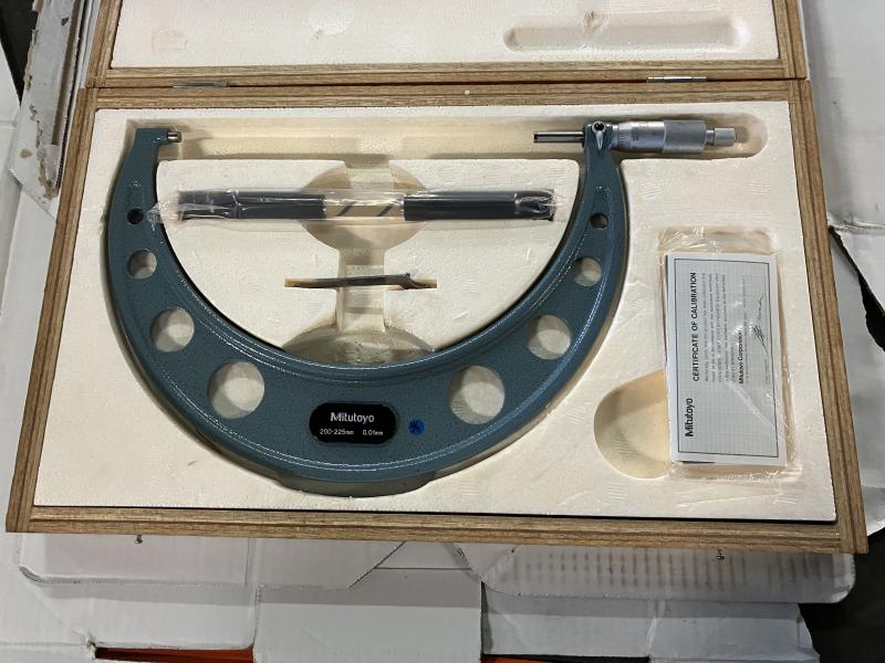 ミツトヨ 外側マイクロメーター OM-225