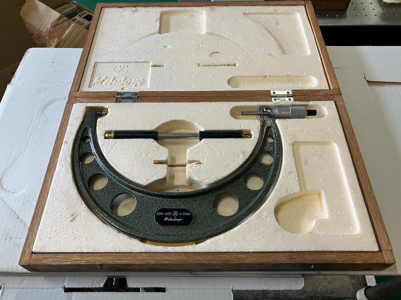 ミツトヨ 外側マイクロメーター OM-225