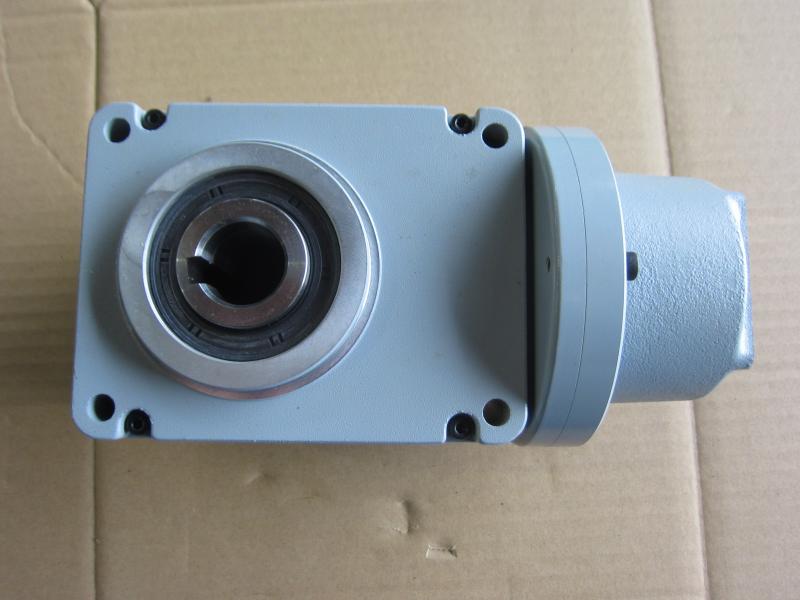 ニッセイ サーボモータ用減速機 AF2SZ25-60L200S2