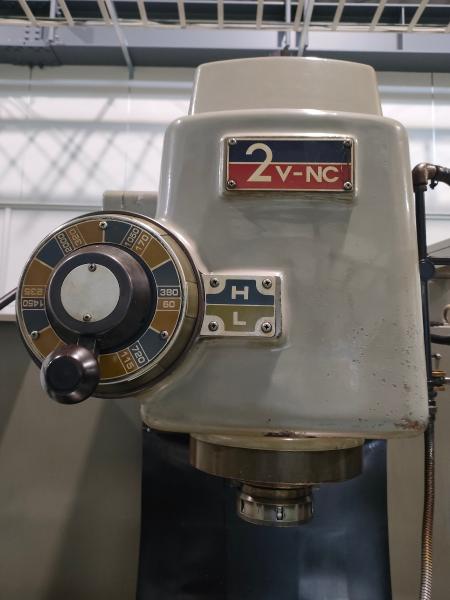 大隈豊和機械 NC立フライス 2V-NC