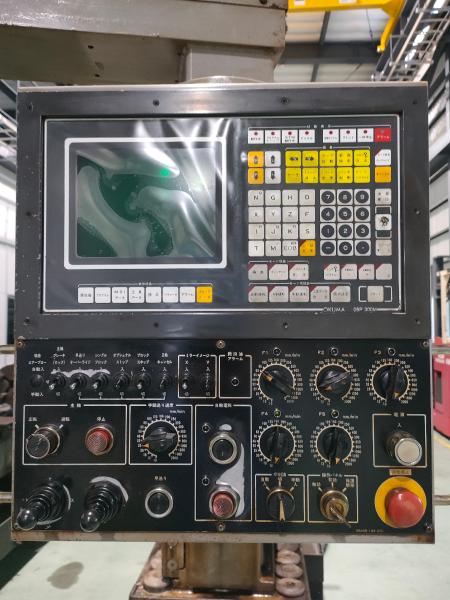 大隈豊和機械 NC立フライス 2V-NC