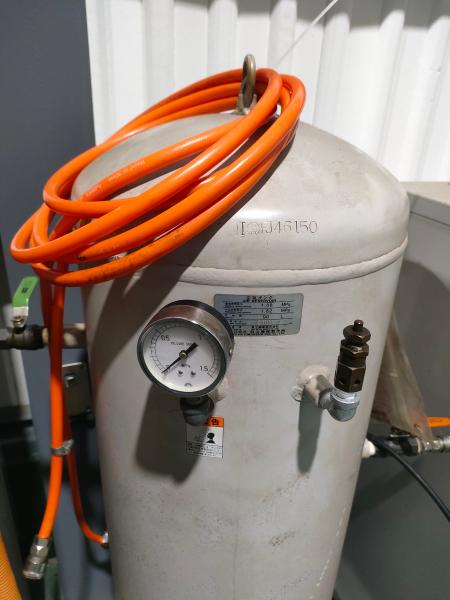 明治機械製作所 エアタンク