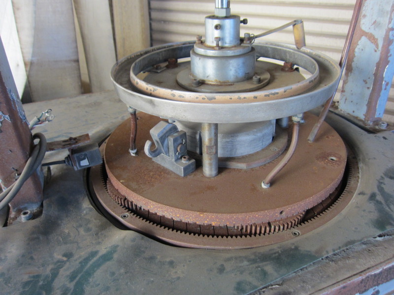 不二越機械工業 両面ラップ盤 USP-6B