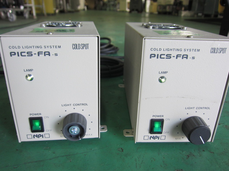 日本ピーアイ 伝送ライト装置 リニアブライト