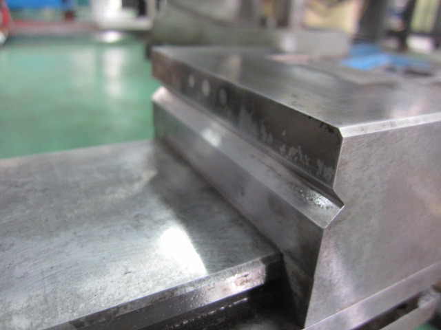 回転角度傾斜バイス