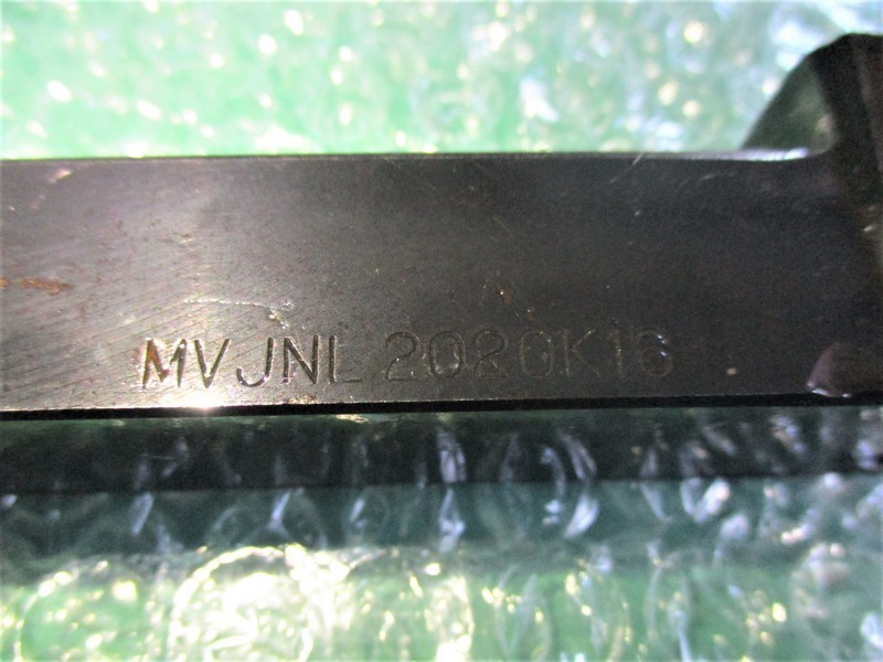 東芝タンガロイ バイトホルダー MVJNL2020K16