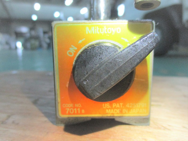 ミツトヨ マグネットスタンド 7011B