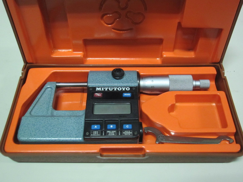 ミツトヨ マイクロメーター MD-25M (293-111)