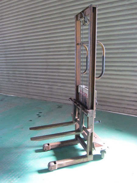 関東車輌工業 リフトラー F4ST