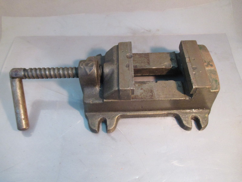 ボール盤用バイス