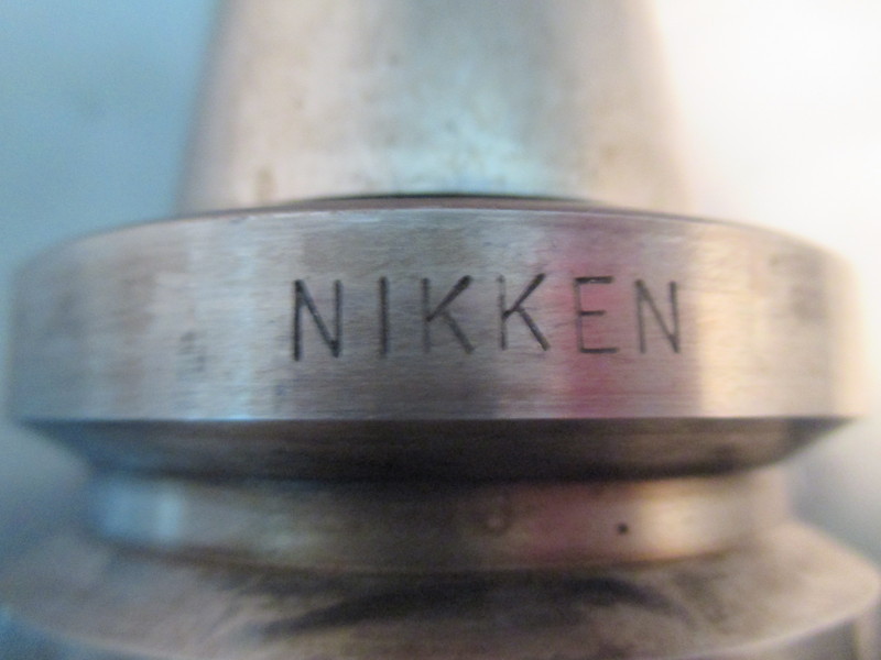 日研工作所 NIKKEN ミーリングチャック BT40-C32-90SL