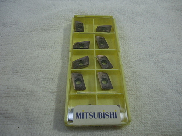 三菱マテリアル チップ XPGT13T3PDER-G1