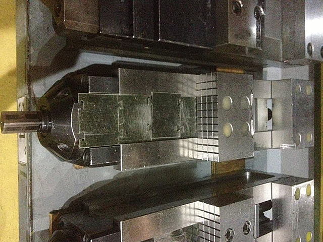 安田工業 プレシジョンバイス YPV-125