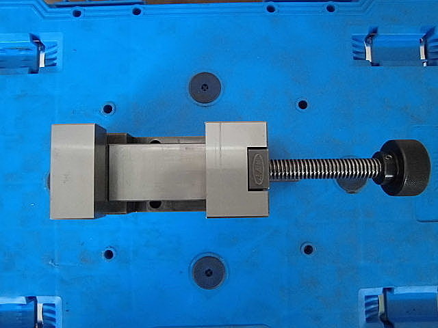 JAM 精密バイス V100-1