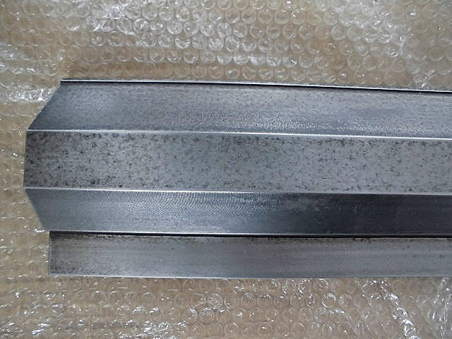 金型