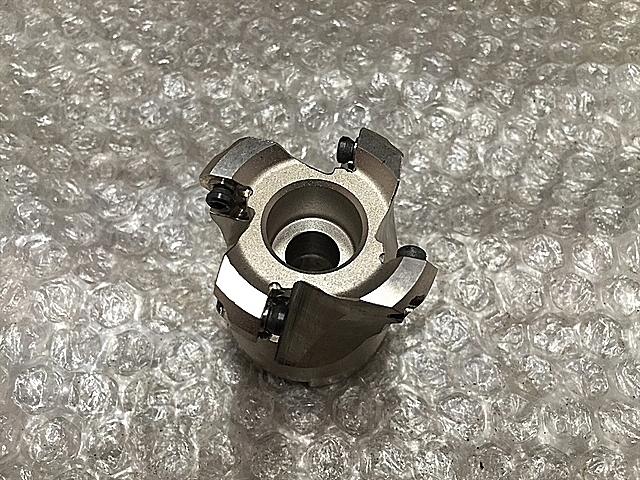 三菱マテリアル フェイスミル BRP6P-050A04R