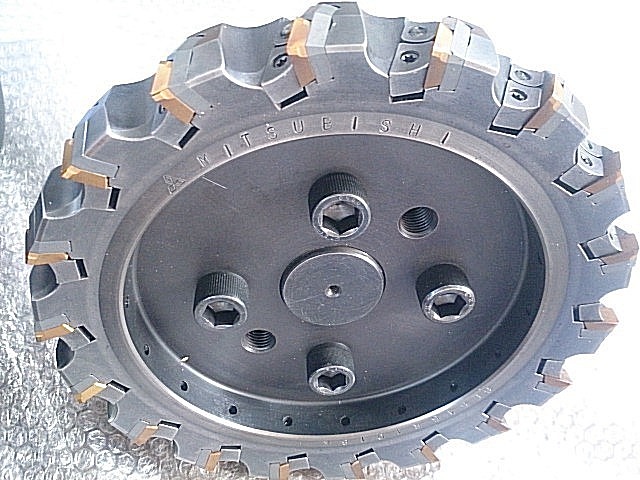 三菱マテリアル フェイスミル SE515R1018K