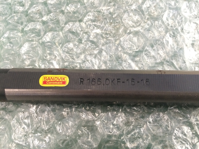 サンドビック ボーリングバイトホルダー R166.0KF-16-16