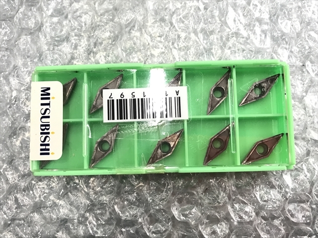 三菱マテリアル チップ 新品 VCMT110304