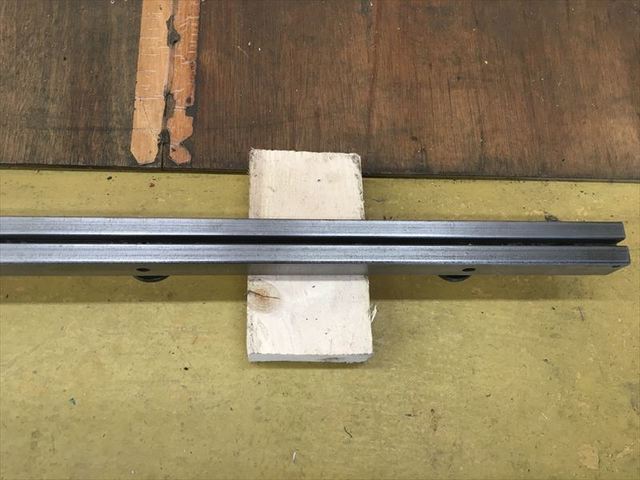 金型