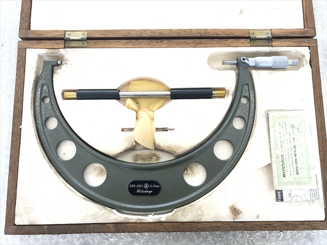 ミツトヨ 外側マイクロメーター OM-250(103-140)