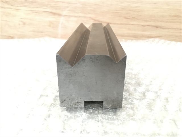 金型
