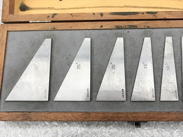アンブルブロック FB-12