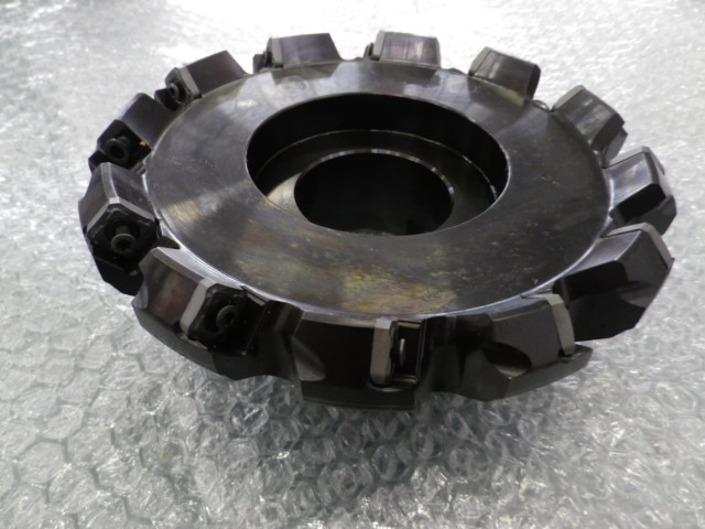 サンドビック フェイスミル A345-160J51-13H