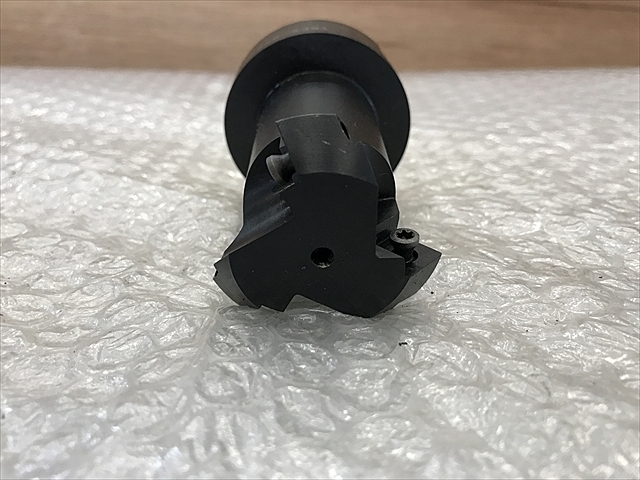 SANDVIK スローアウェイエンドミル R215.64-32V50-4512