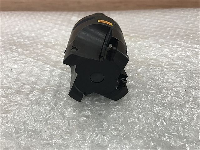SANDVIK カッター R390-054C5-18M060
