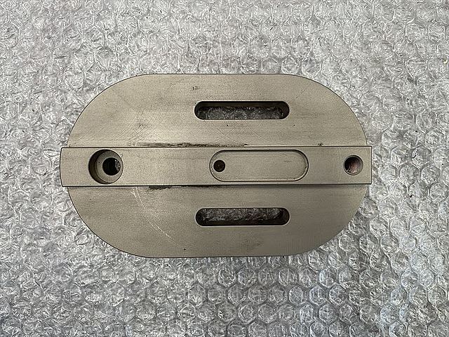 サンドビック アダプタープレート 391.38A-0-160022A