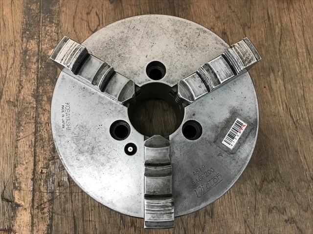 Victor スクロールチャック SA6F200