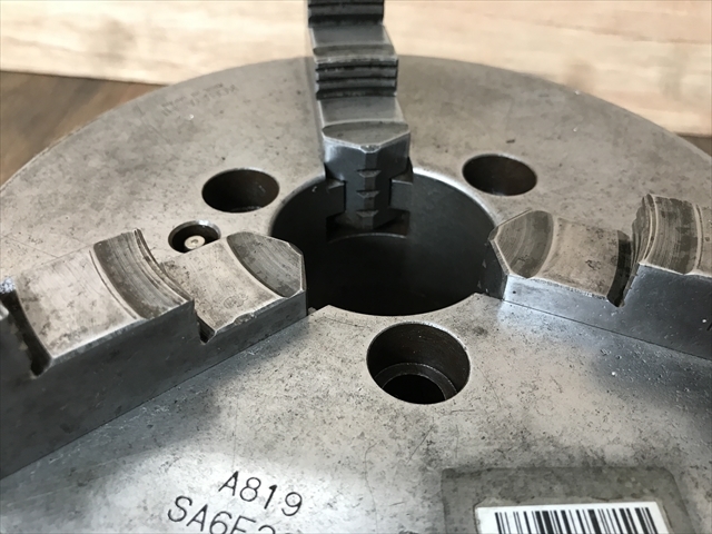 Victor スクロールチャック SA6F200