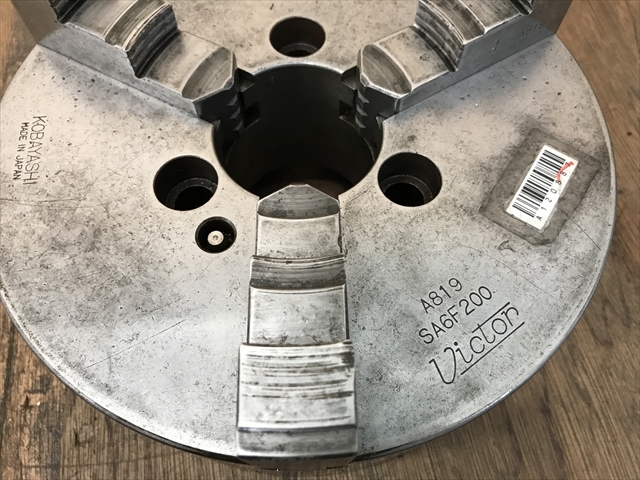 Victor スクロールチャック SA6F200