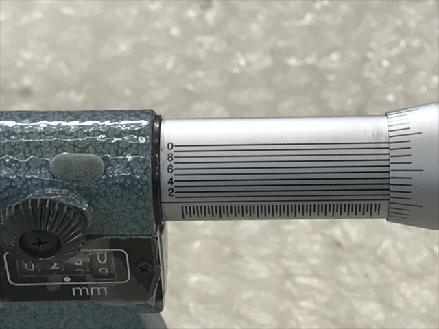 ミツトヨ カウント式外側マイクロメーター M820-100(193-114)