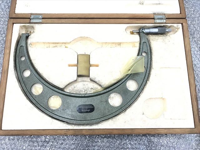 ミツトヨ 外側マイクロメーター OM-300(103-148A)