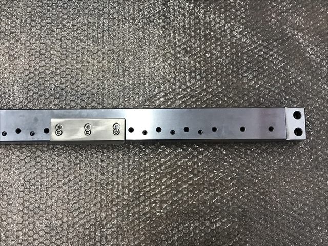 ワイヤーカット治具