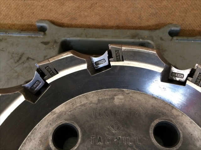 タンガロイ フェイスミル TMD4408RI