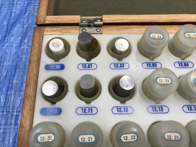 新潟精機 ピンゲージセット AA-12A