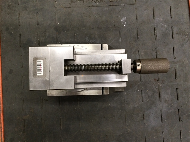 JAM 精密多次元バイス