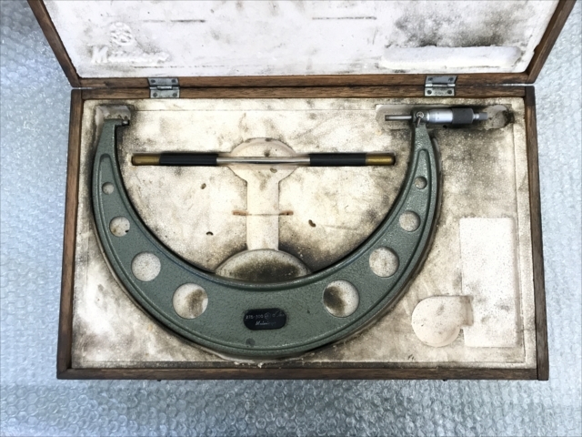 ミツトヨ 外側マイクロメーター OM-300(103-148A)